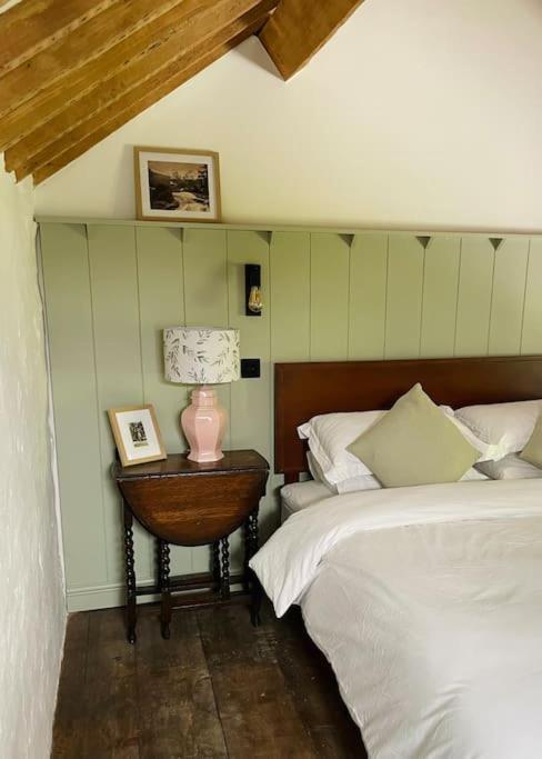 Former Corn Mill Cottage On The North Wales Coast Talacre Eksteriør bilde